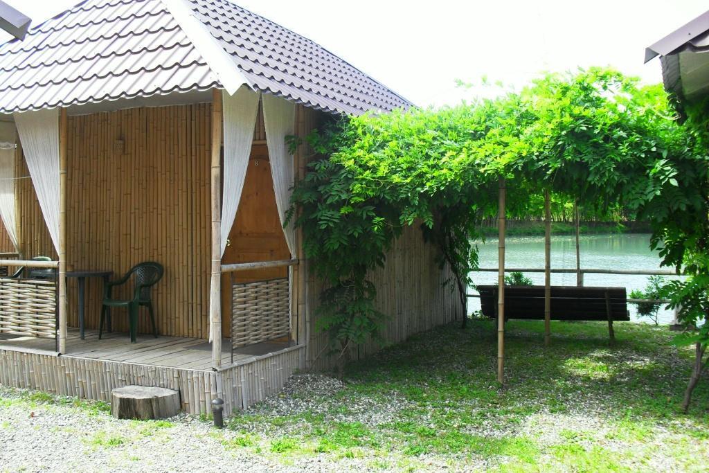 Ostrov Park-Hotel 皮聪达 外观 照片