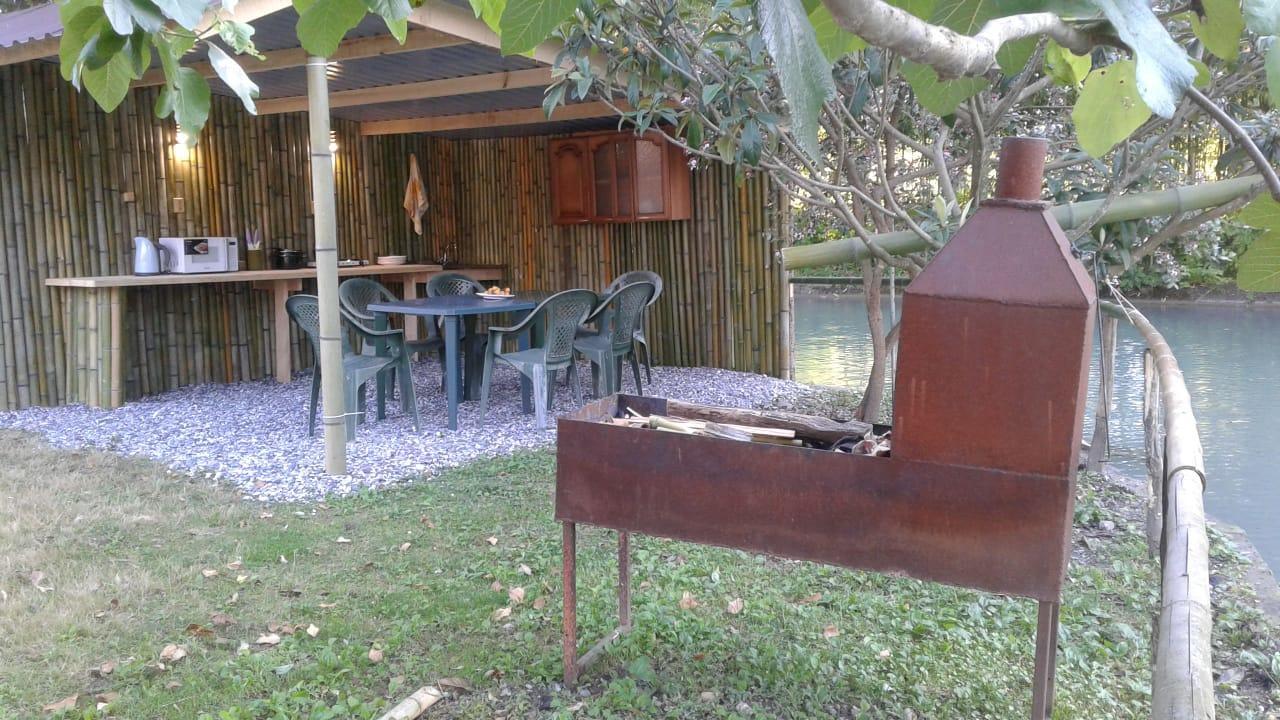 Ostrov Park-Hotel 皮聪达 外观 照片